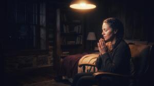 Doa Kristen Menghadapi Ketakutan dan Kecemasan untuk Menemukan Damai